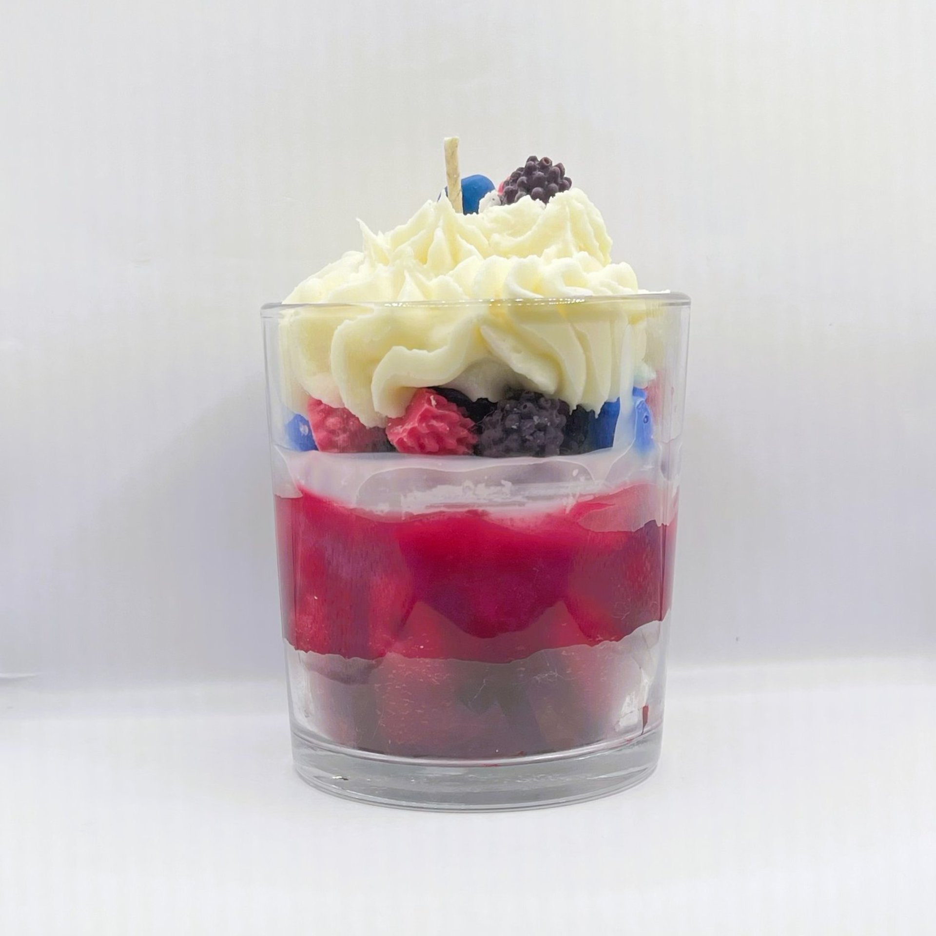 Berried Treasure Dessert Candle